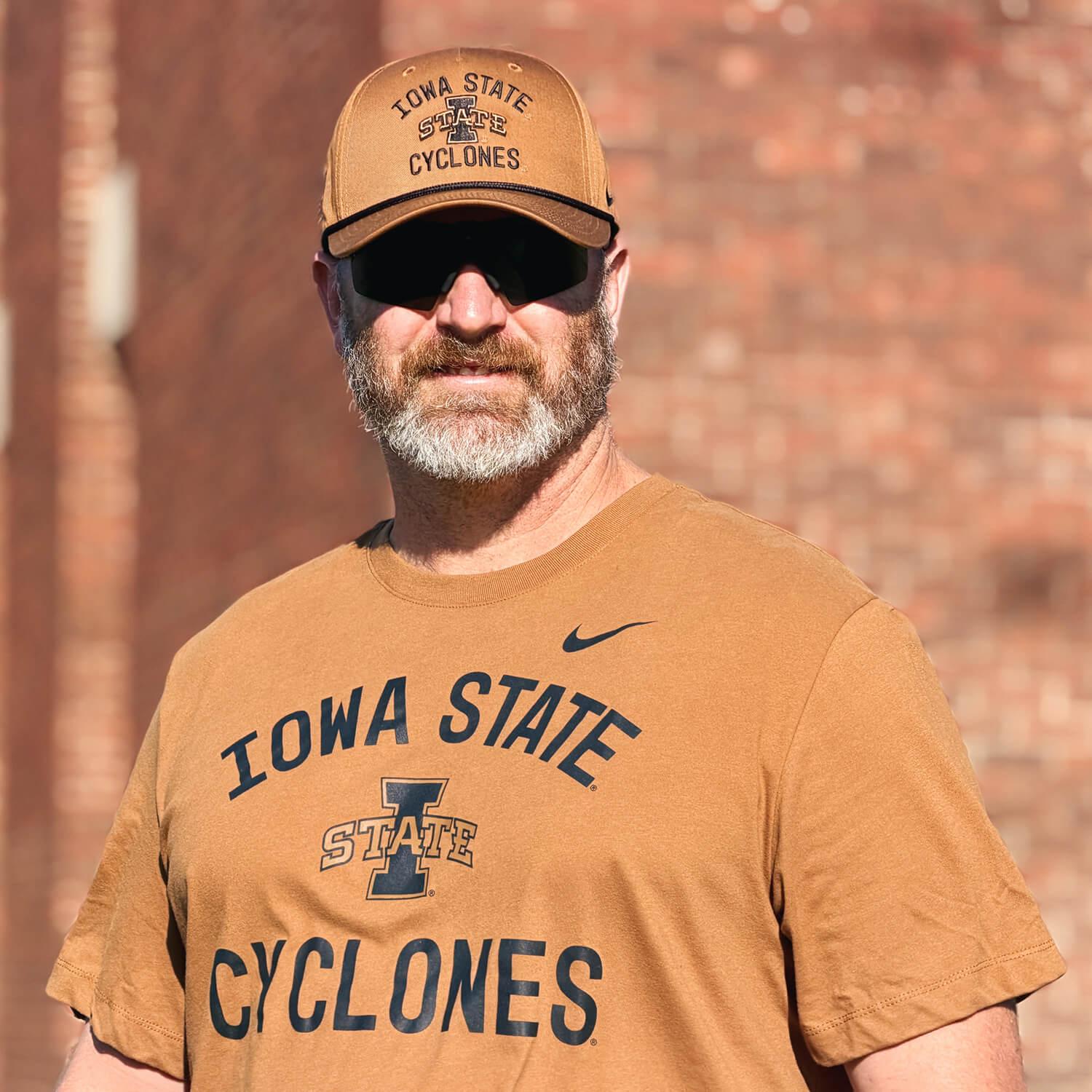 An iowa State veteran wearing the Cyclones Nike® Military Collection