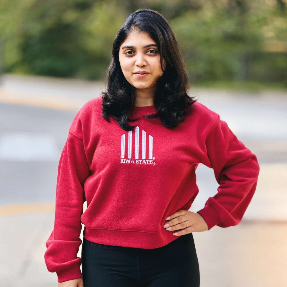 Zoozatz Women's 5 Bar Cardinal Crewneck Sweatshirt